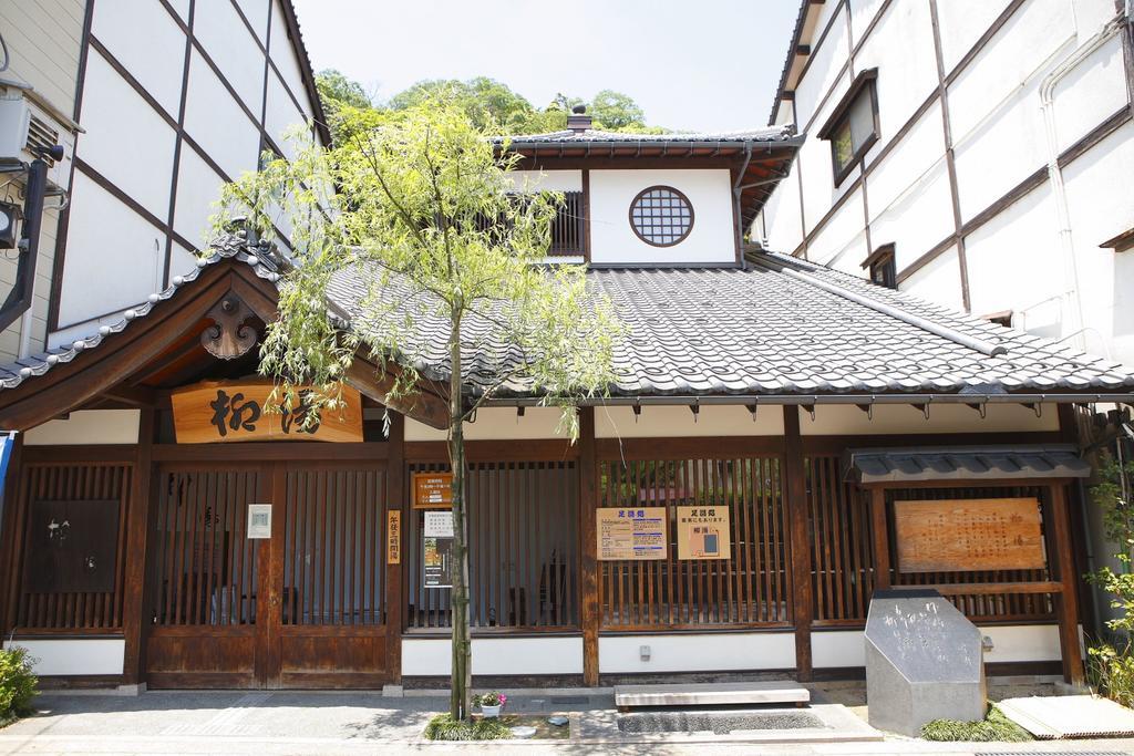 Oyado Hakusan Hotel Hyōgo Buitenkant foto
