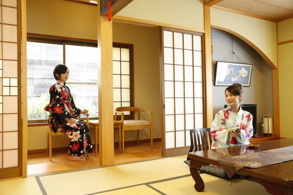 Oyado Hakusan Hotel Hyōgo Buitenkant foto