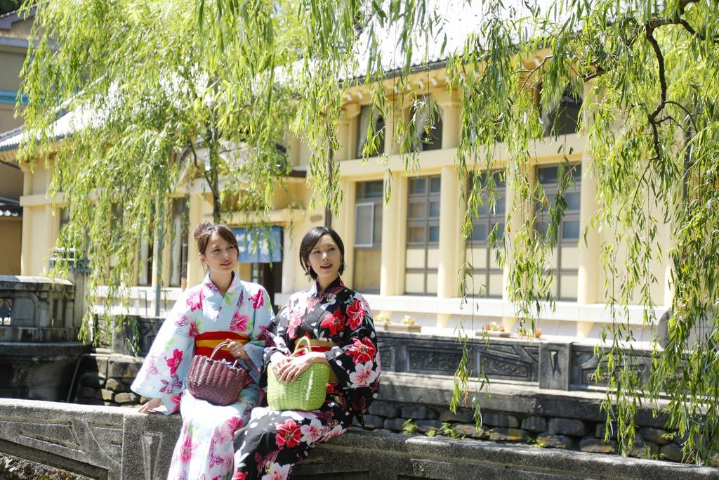 Oyado Hakusan Hotel Hyōgo Buitenkant foto